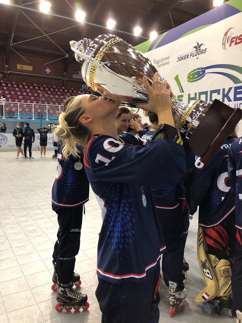 Coleen MARTINEZ – Une Mantas Championne du Monde​
